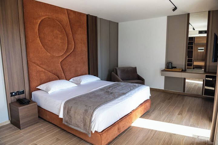 Room 48 of 114