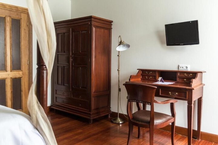 Room 17 of 62
