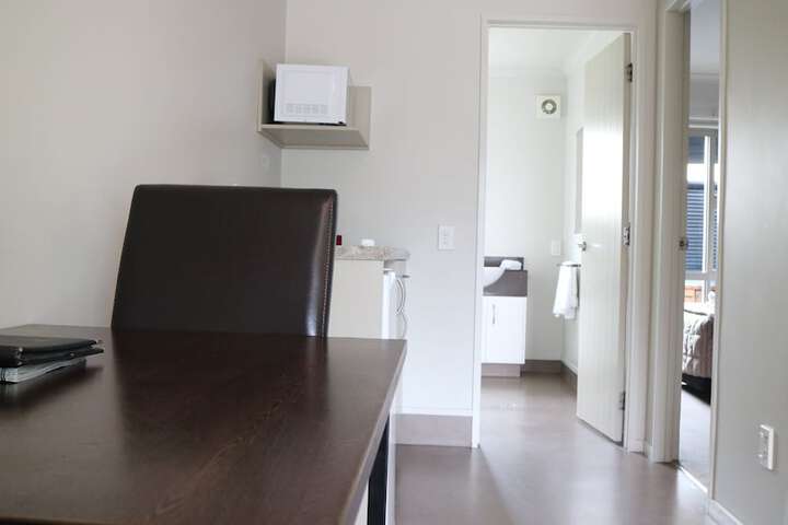 Room 4 of 41