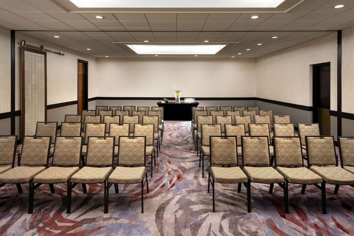 Entertainment 54 of 101