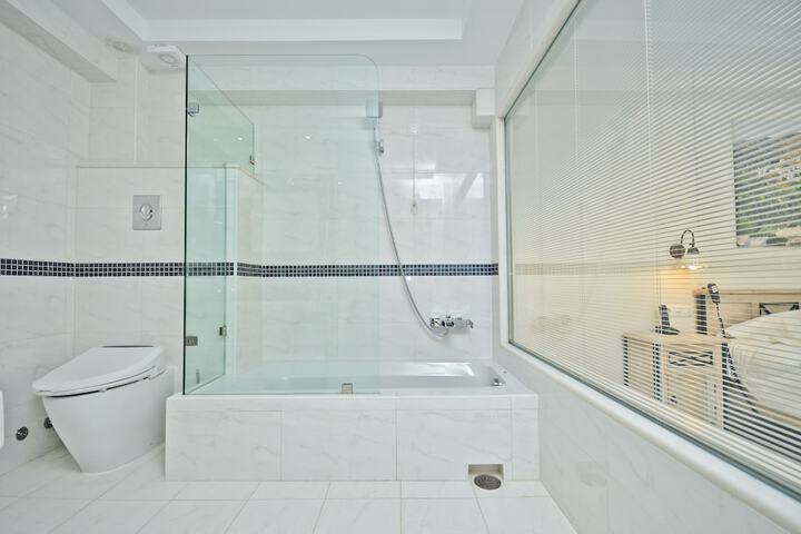 Bath Photo