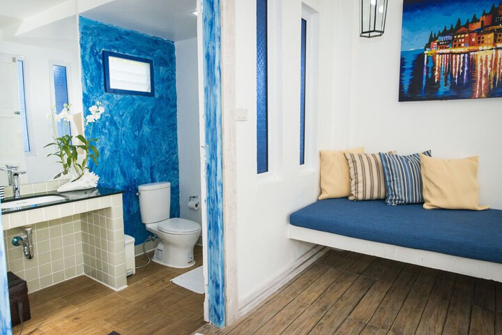 Room 6 of 21