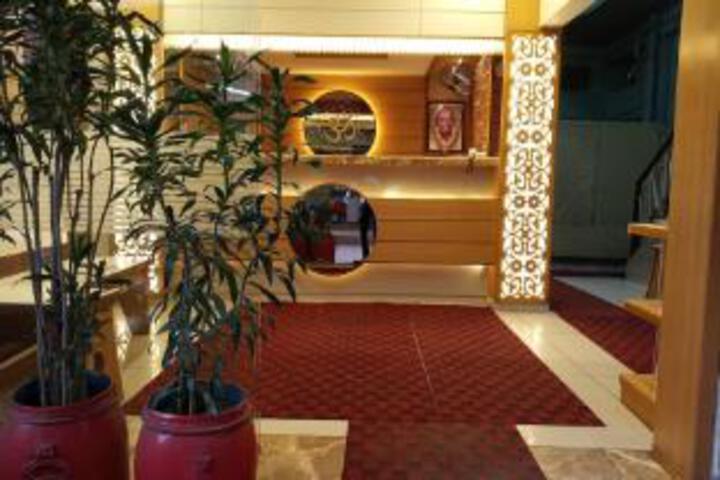Hotel Neelam