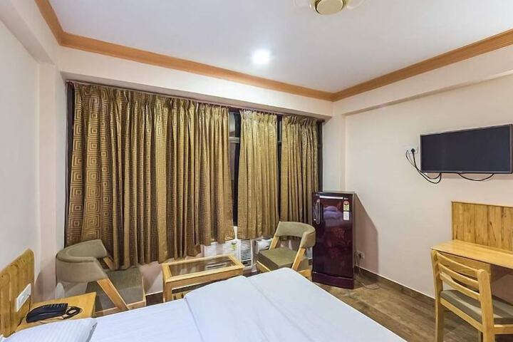 Room 4 of 21