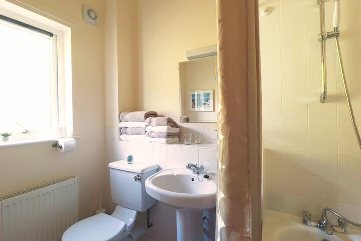 Room 8 of 44