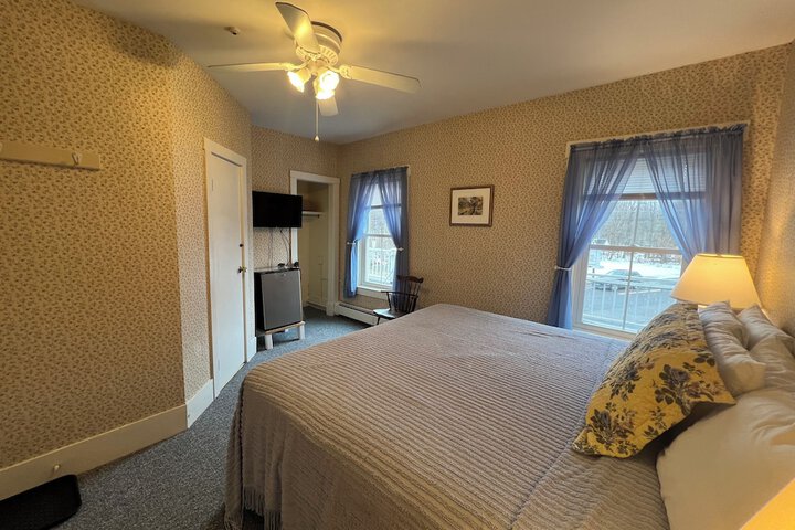 Room 14 of 86