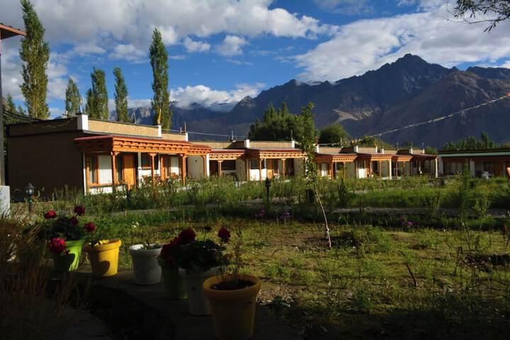 Property Grounds 31 of 36