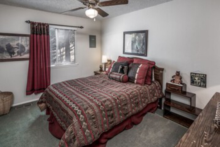 Room 28 of 28
