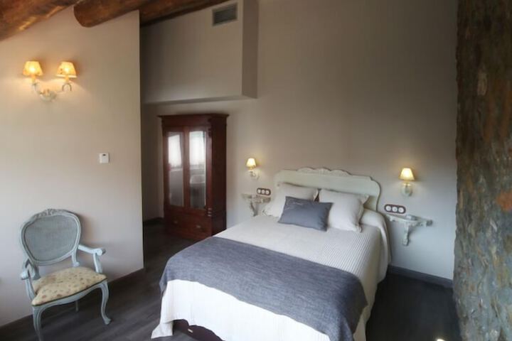 Room 21 of 64