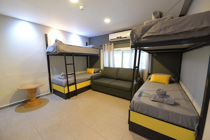 Room 19 of 47