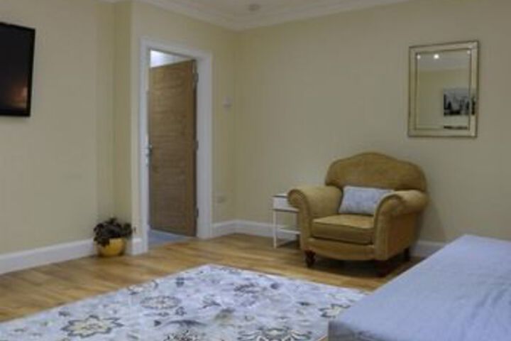 Room 46 of 87