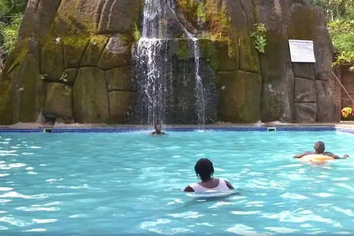 Pool 8 of 12