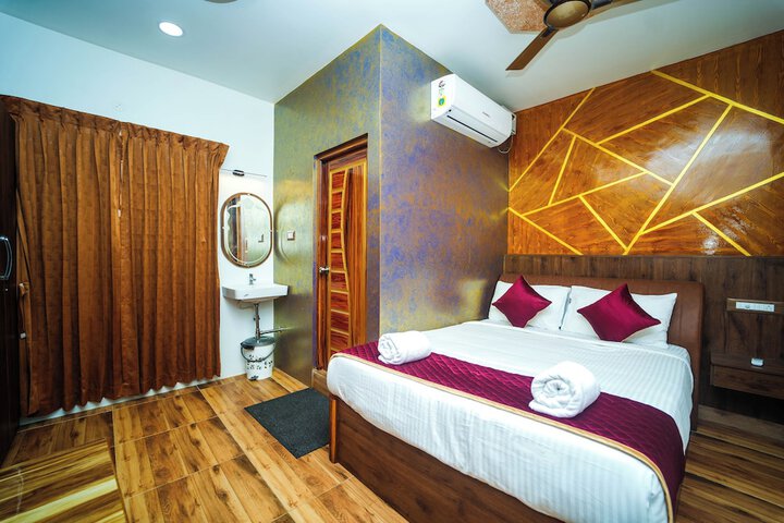 Room 19 of 27