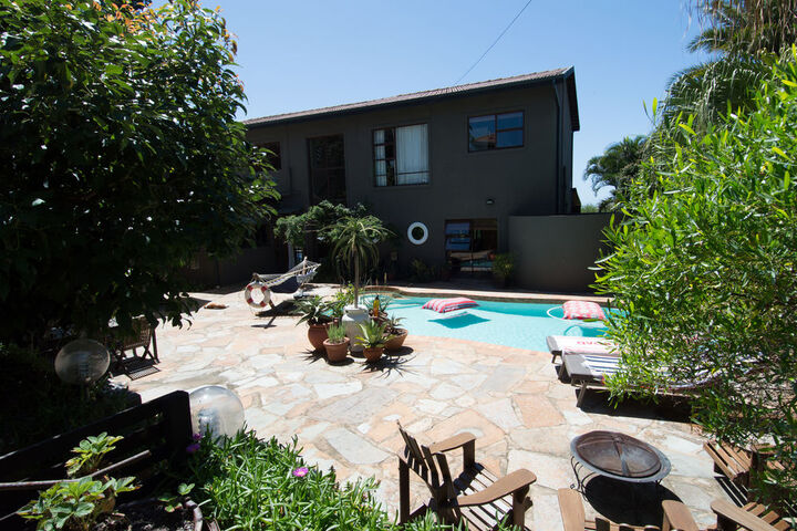 Pool 56 of 60