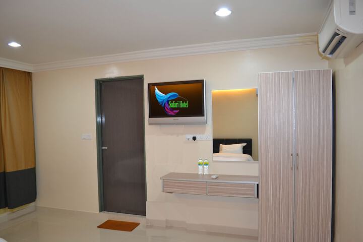 Room 29 of 52
