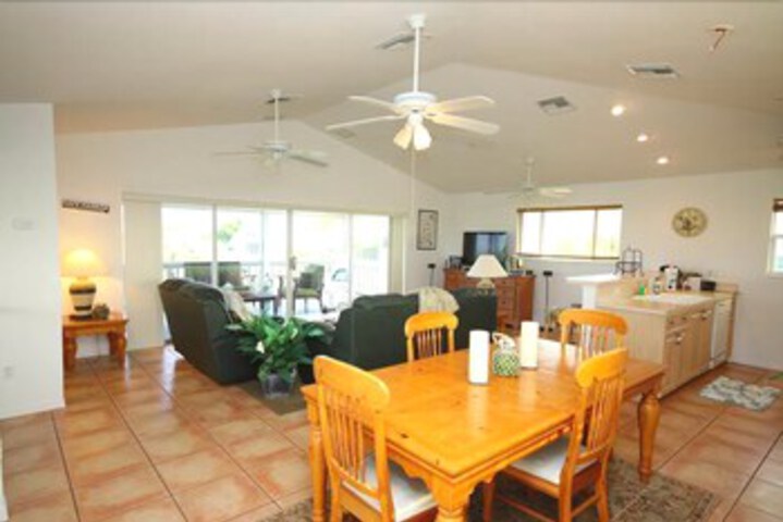 Room 6 of 26