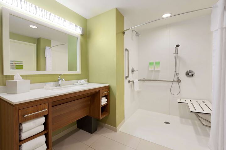 Bathroom shower