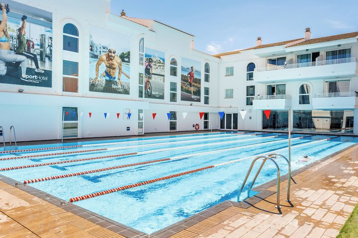 Pools & Facilities