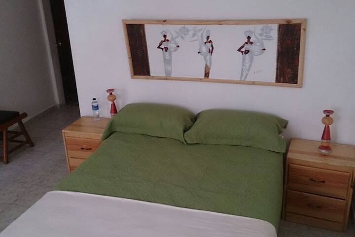 Room 6 of 48