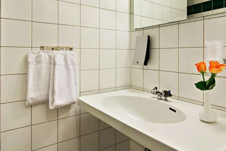 Clean Restrooms