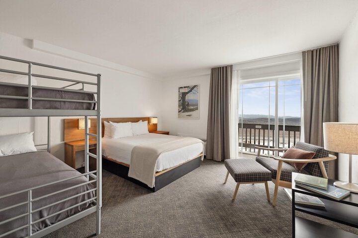 Room 34 of 123