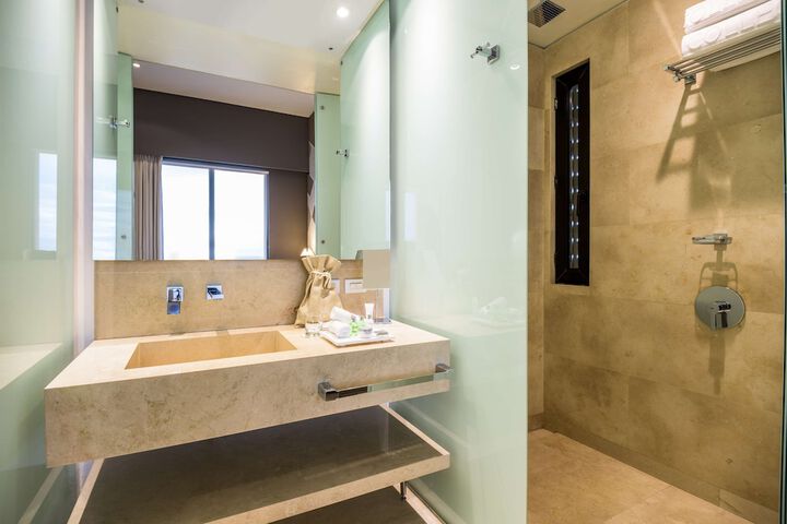 Clean Restrooms