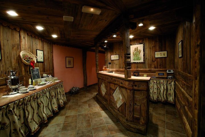 Hotel Interior 13 of 27