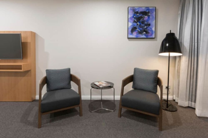 Room 4 of 43