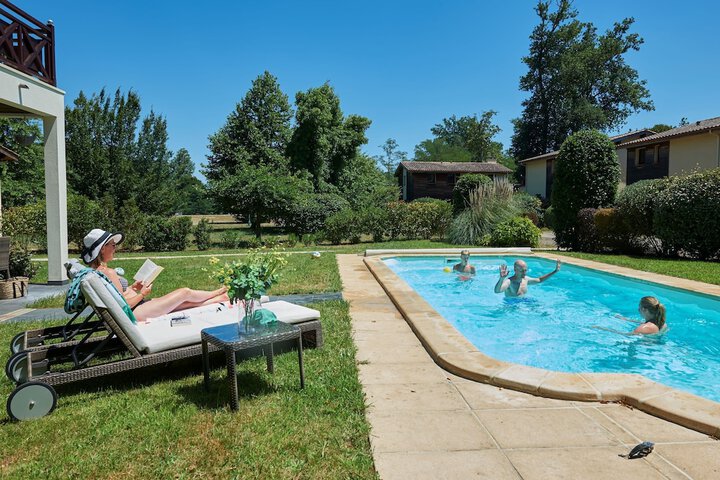 Pool 94 of 131