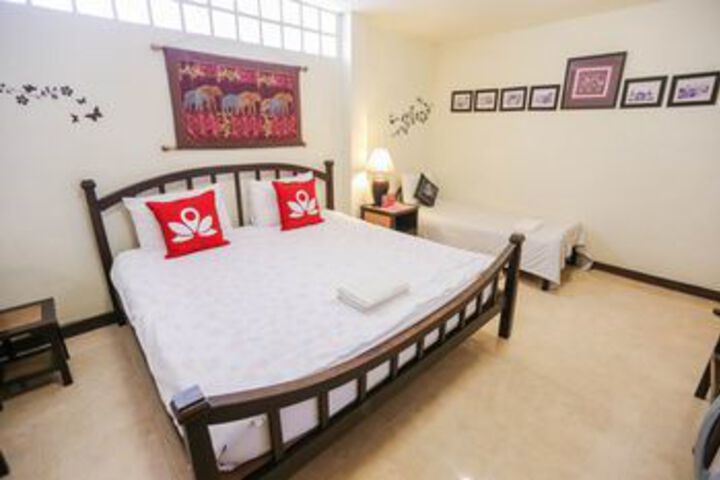 Room 29 of 84