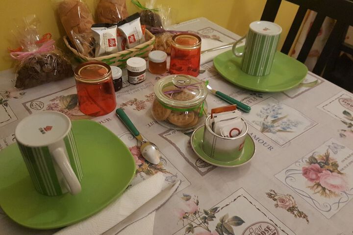 Breakfast/Coffee Service 75 of 81