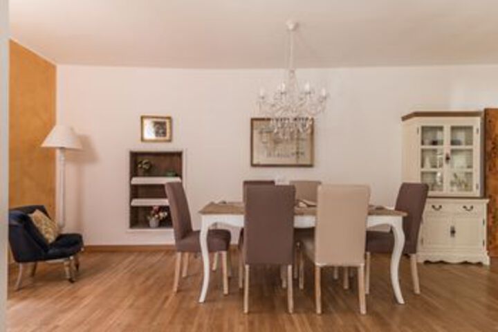 Room 40 of 49