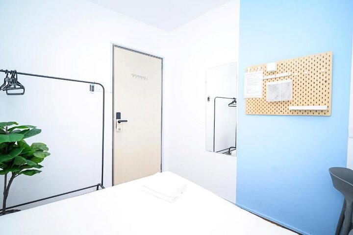Room 3 of 26