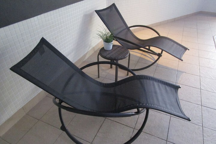 Pool Hotel