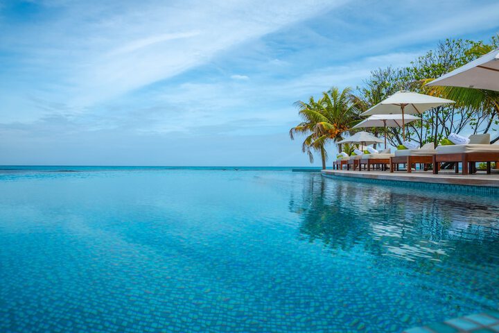 Pools & Facilities