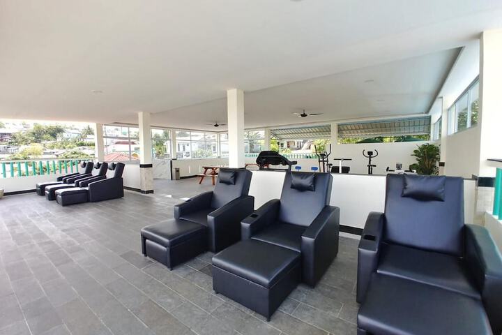 Terrace/Patio 31 of 34
