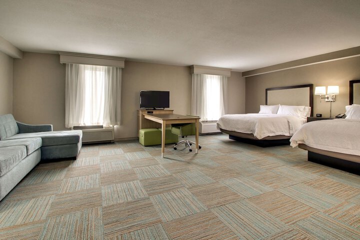 Room 16 of 53
