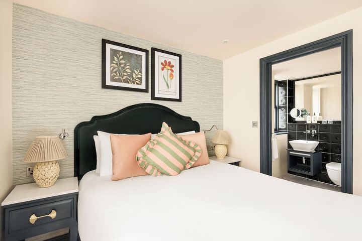 Room 28 of 88