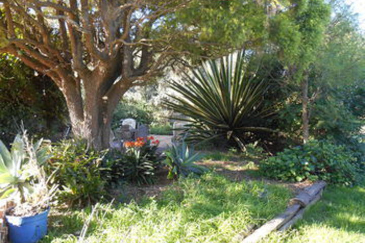 Hotel Exterior 7 of 36