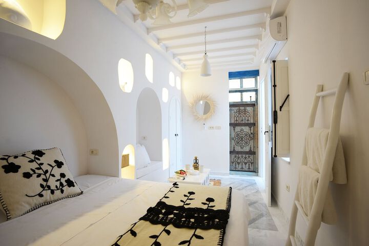 Room 15 of 72