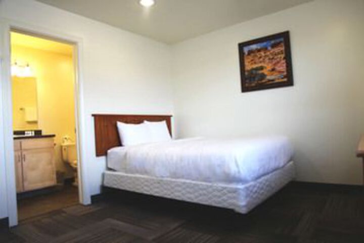 Room 7 of 23
