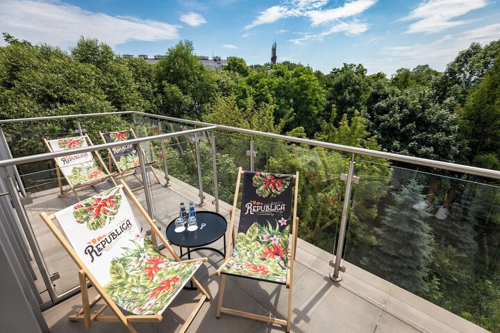 Terrace/Patio 72 of 110