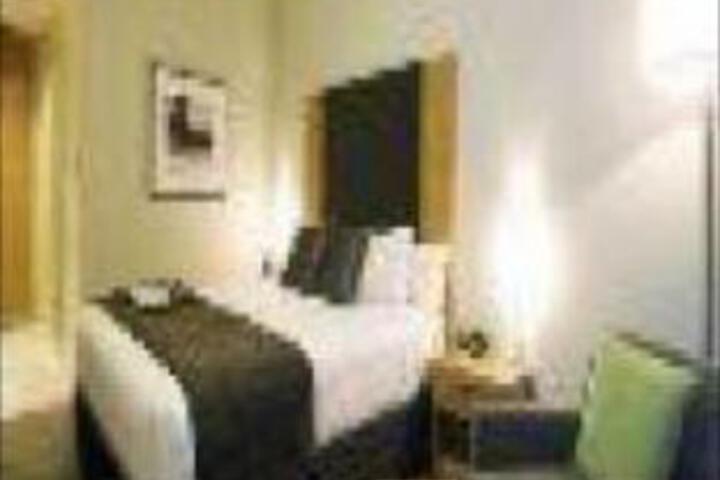 RYDGES