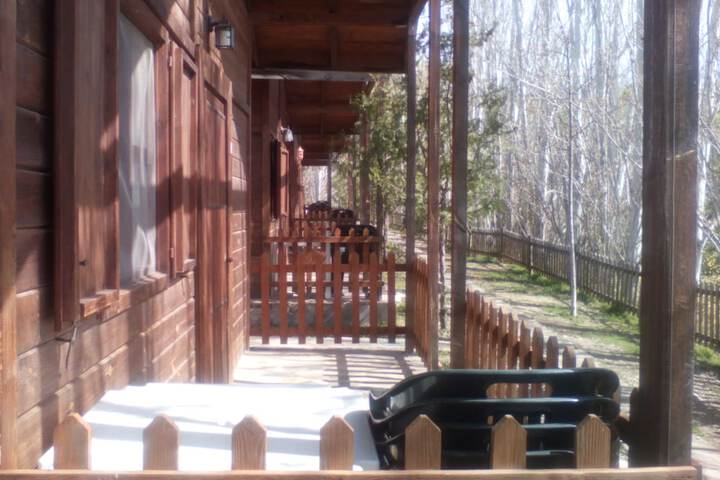 Room 3 of 25