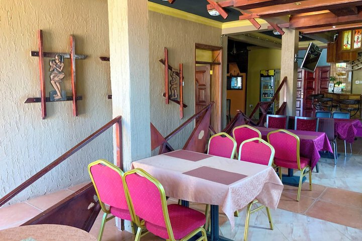 Dining 174 of 226
