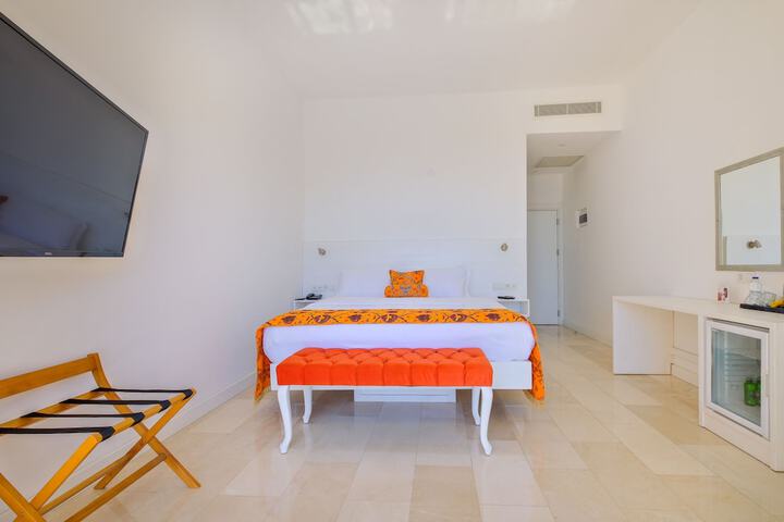 Room 45 of 112