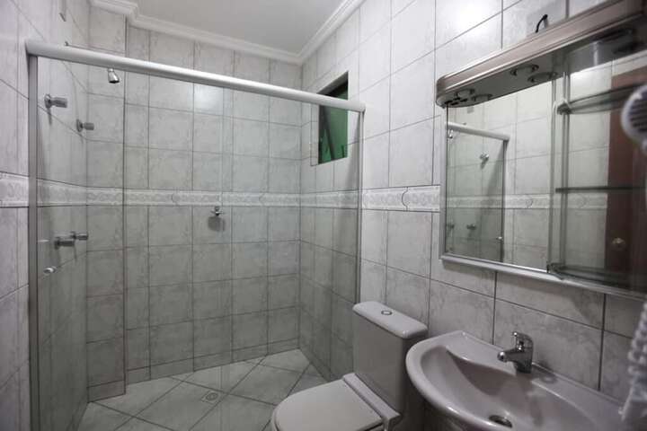 Room 5 of 14