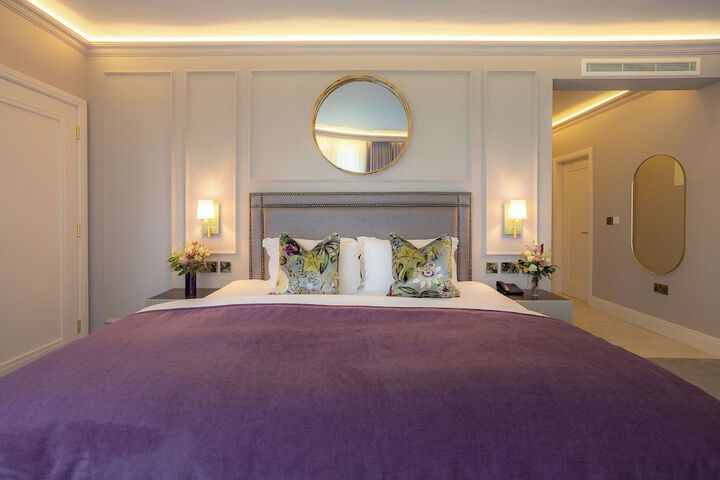 Room 41 of 65