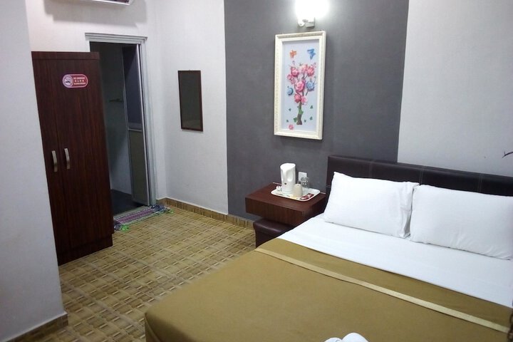 Inside Room Photo