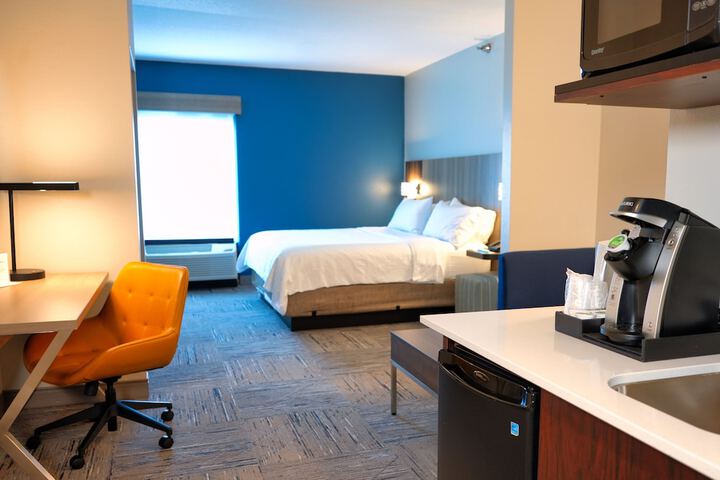 2 Queen Beds Suite (3 of 13)